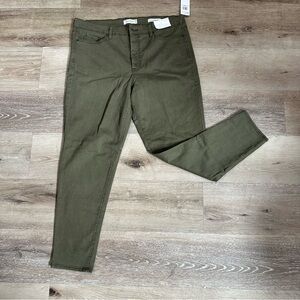 Jessica Simpson High Rise Ankle Skinny Green size 14